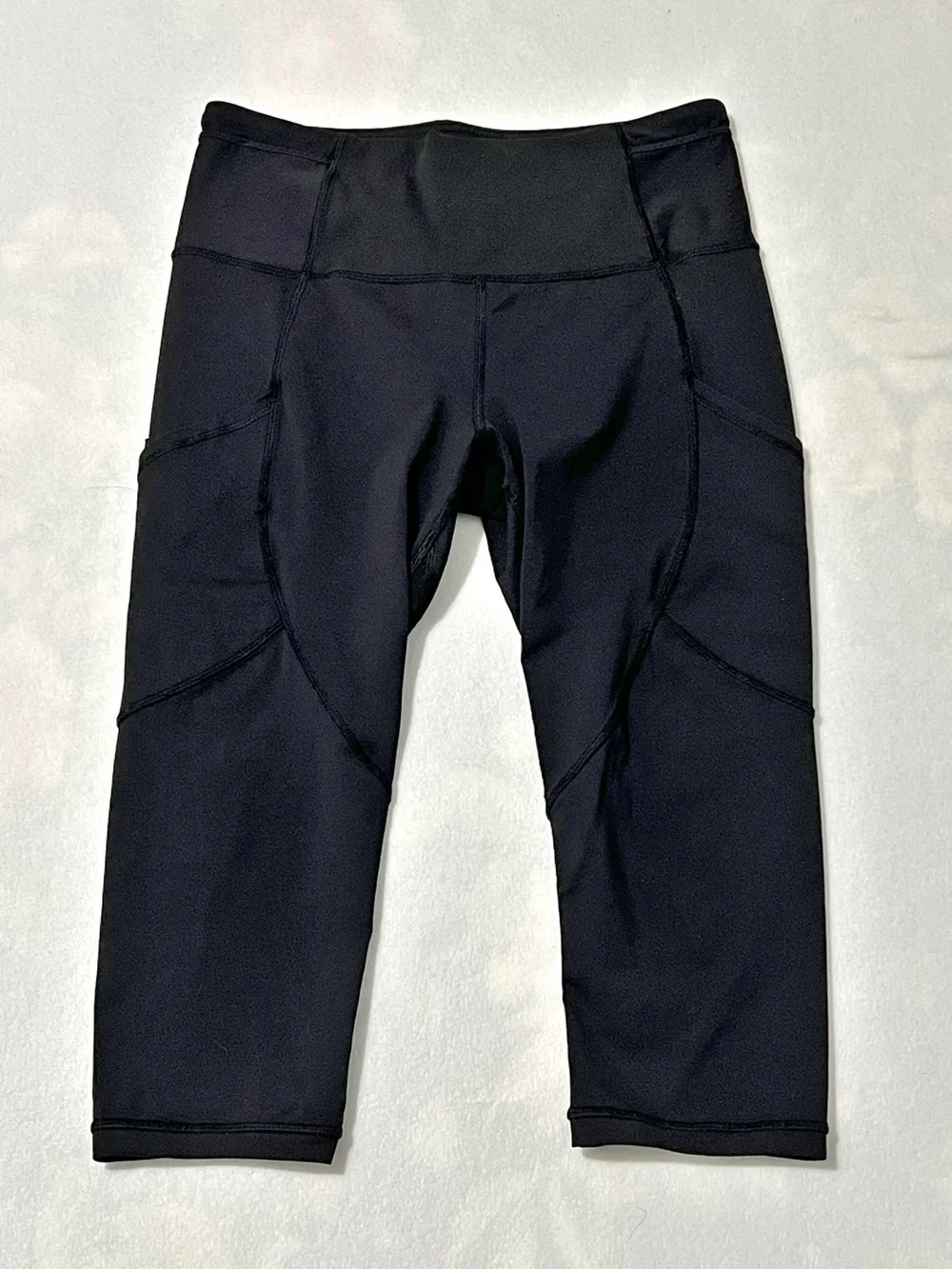 Lululemon Black Mesh Crop Leggings Athletic Athleisure Yoga Size 8